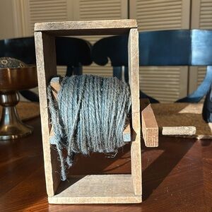 Vintage antique string winder